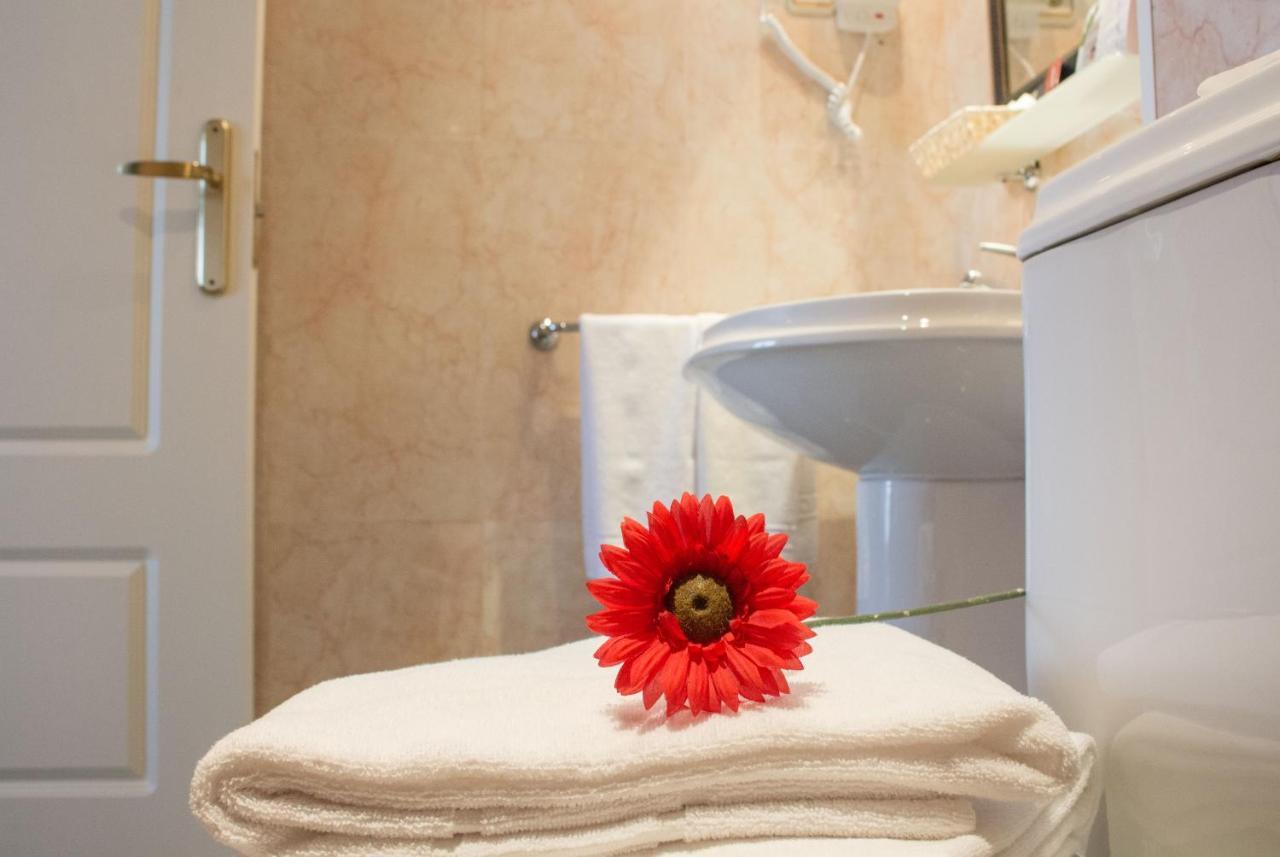 Hotel Jardin De Aranjuez Dış mekan fotoğraf
